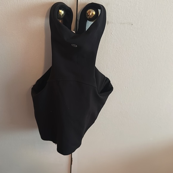 Cropped Lululemon Tank - Picture 2 of 3